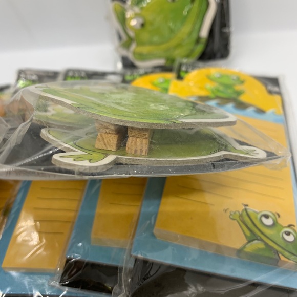 Magnet Note Pads & Magnetic Clip Lot B.O.P. Whimsy FROGS - Picture 3 of 5